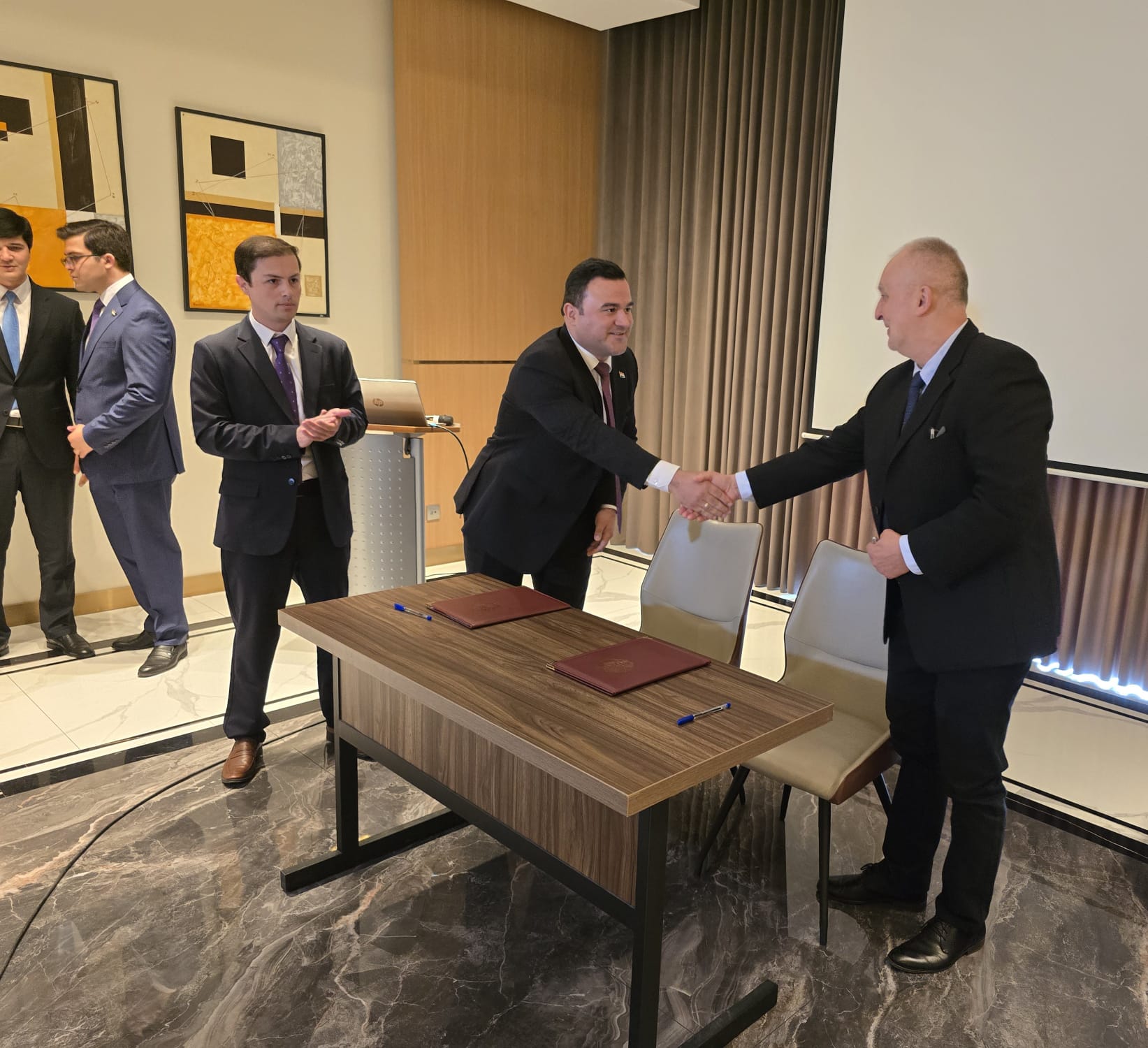 МИССИЯИ ТИҶОРАТИИ ТОҶИКИСТОН ВА ЭСТОНИЯ